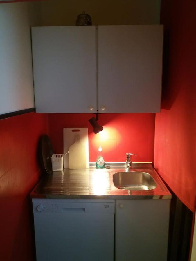 Geraeumige Zentrumsnahe Altbauwohnung Viena Exterior foto